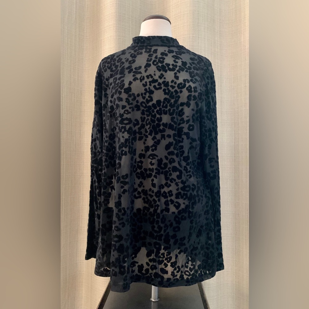Lane Bryant Top Size NWOT Sheer Black Leopard Burn Out Velvet Print Sexy Staple